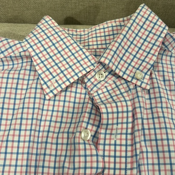Vineyard vines button down shirt - Picture 3 of 4